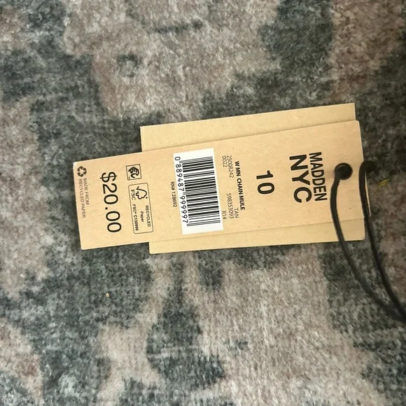 Size 10 slip-on mules - Picture 3 of 4